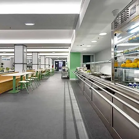 Residencia Universitaria Micampus La Gruta ホテル